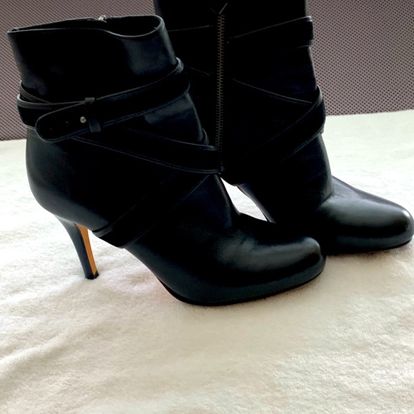 Cole Haan boots size 7 - Picture 5 of 9